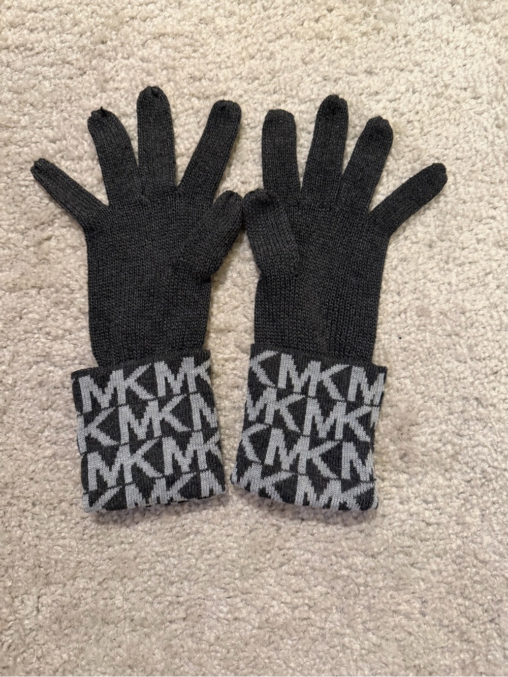 MICHAEL Michael Kors Black Knit Gloves with Grey MK Logo Cuff